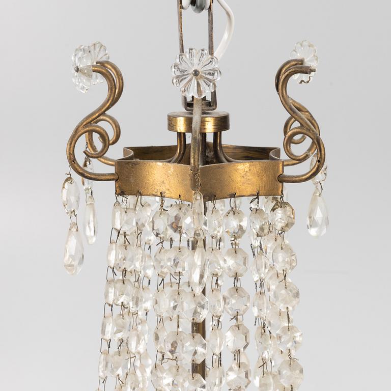 A chandelier, early 20th Century.