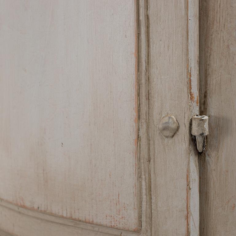 Corner cabinet,