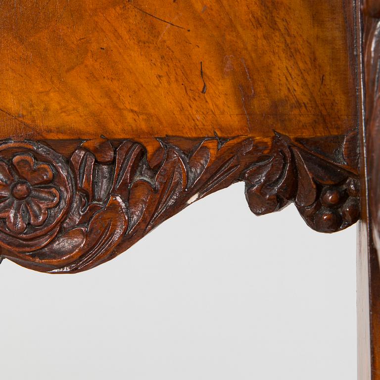 Nojatuolipari, Biedermeier, 1820-40-luku.
