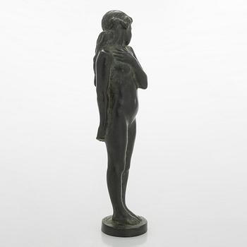 Aarre Aaltonen, Standing woman.