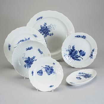 SERVISDELAR, "Blå Blomst, Royal Copenhagen.