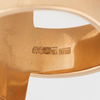 18K gold "the Phantom" ring.