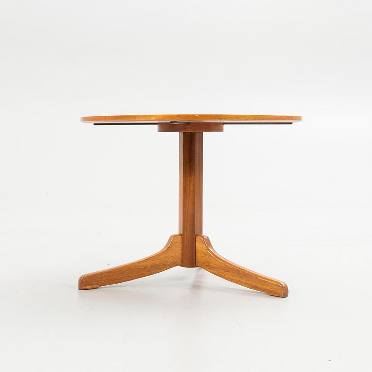 Josef Frank, Coffee table, model 560, Svenskt Tenn, 1940s.
