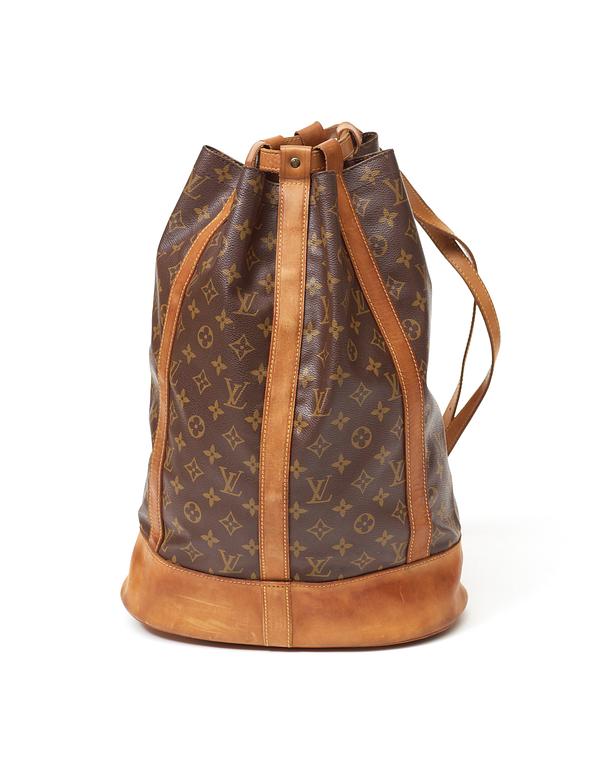 A monogram canvas bag/sac by Louis Vuitton.