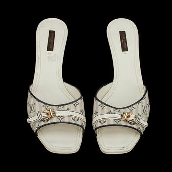 SKOR, sandaletter, Louis Vuitton.