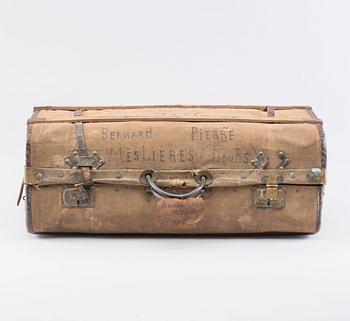 A FRENCH LEATHER CASE, 19th century.