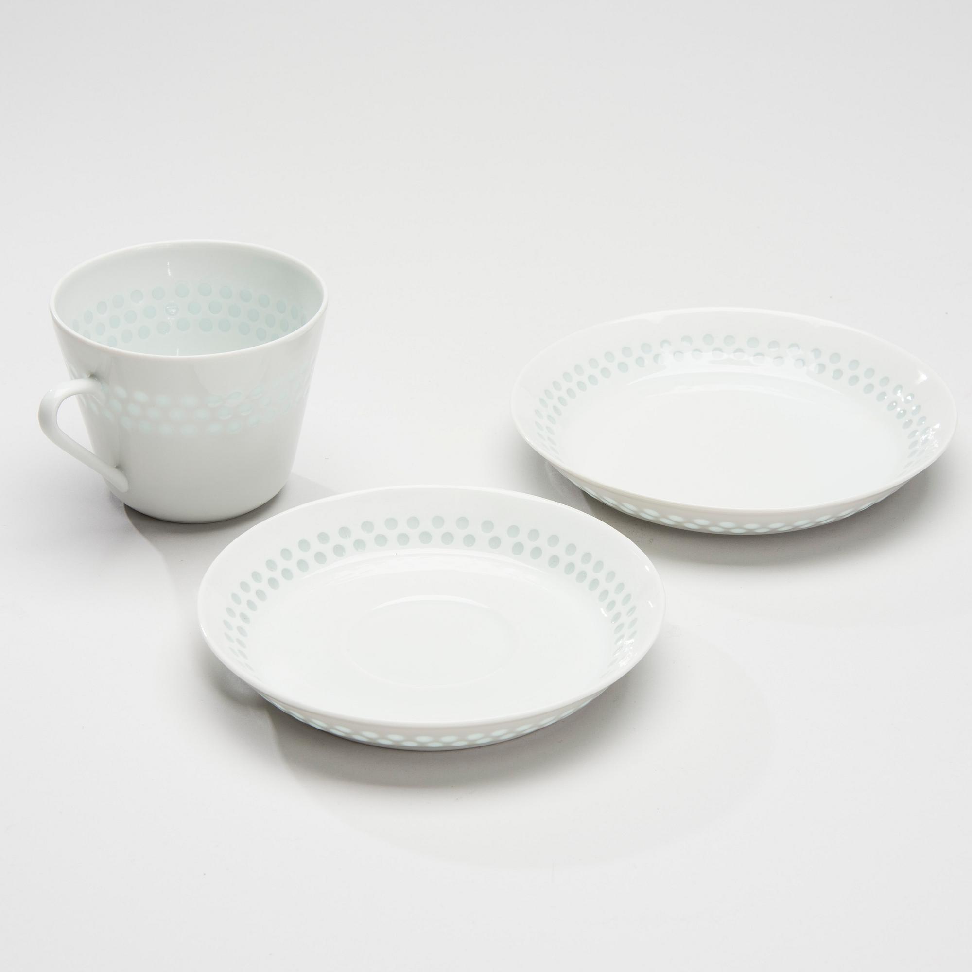 FRIEDL HOLZER-KJELLBERG, TEA SET 31 PIECES. Helmi. Sign. F.H.Kj, Arabia made in Finland.
