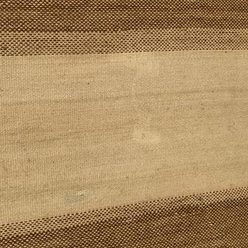 Margareta Ahlstedt-Willandt, A 1930s Finnish flat weave carpet for The Friends of Finnish Handicraft. Circa 320x230 cm.