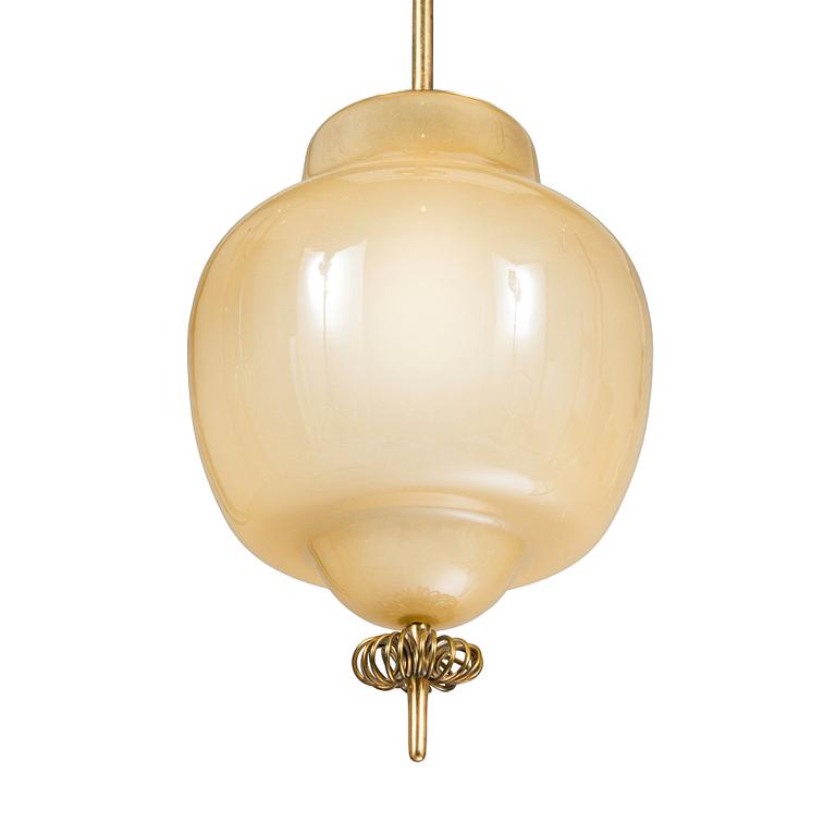 Paavo Tynell, A mid-20th-century pendant ceiling light, model '1094', for Taito, Finland.