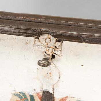 Kista, märkt med monogram, 1764.