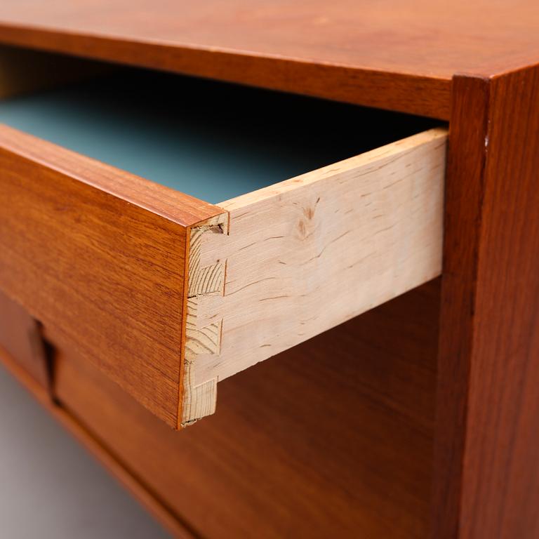 SIDEBOARD, 1900-talets andra hälft.