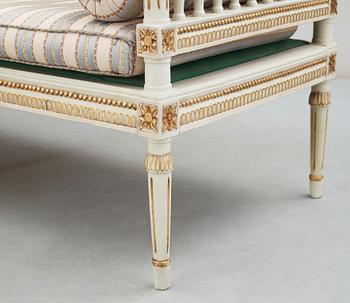 SOFFA, gustaviansk, omkring 1800-talets mitt.