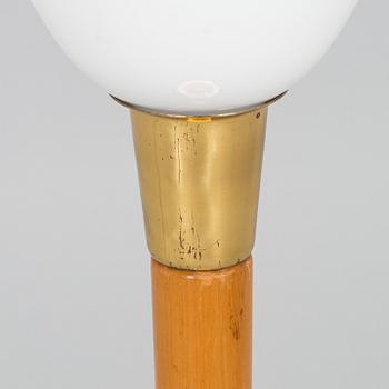 Lisa Johansson-Pape, a mid-20th century table lamp, model 2055, Stockmann Orno.