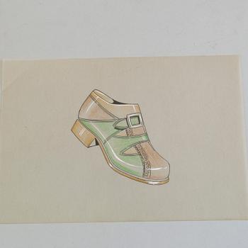 Around 800 drawings of shoes, 1940's.