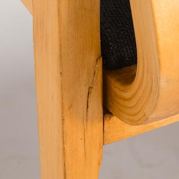 Alvar Aalto, stolar, 3 st, modell 612, Artek 1900-talets mitt.