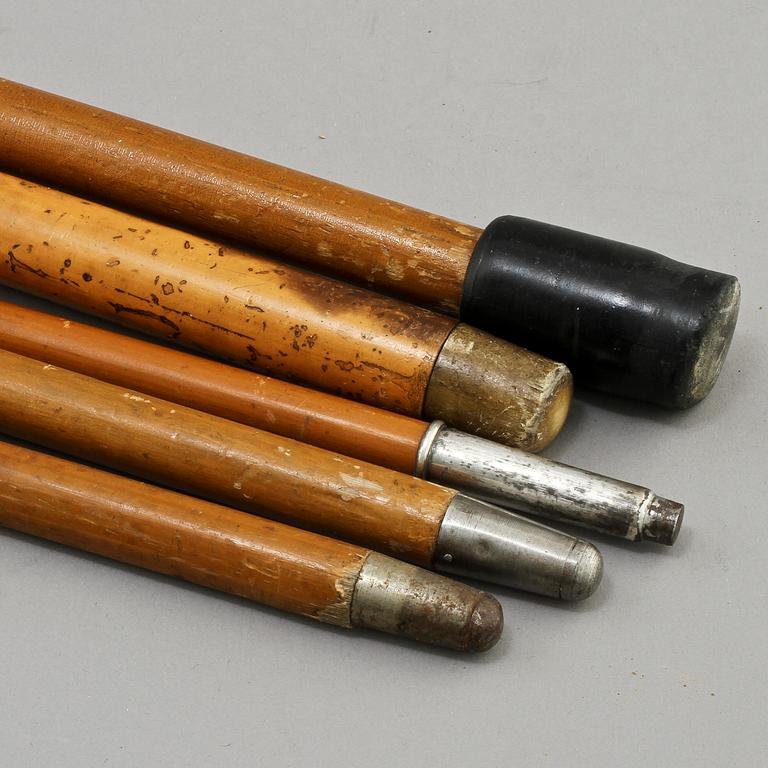 KÄPPAR, 5 st, med silverfattning, 1900-talets första hälft.