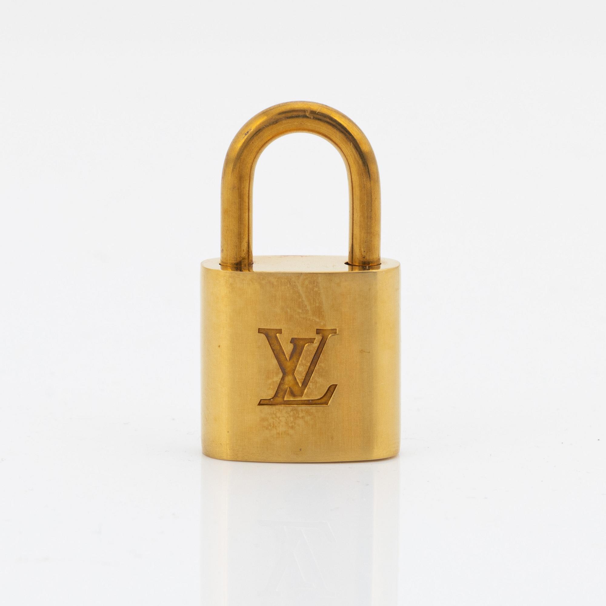 Louis Vuitton, padlock with keys.