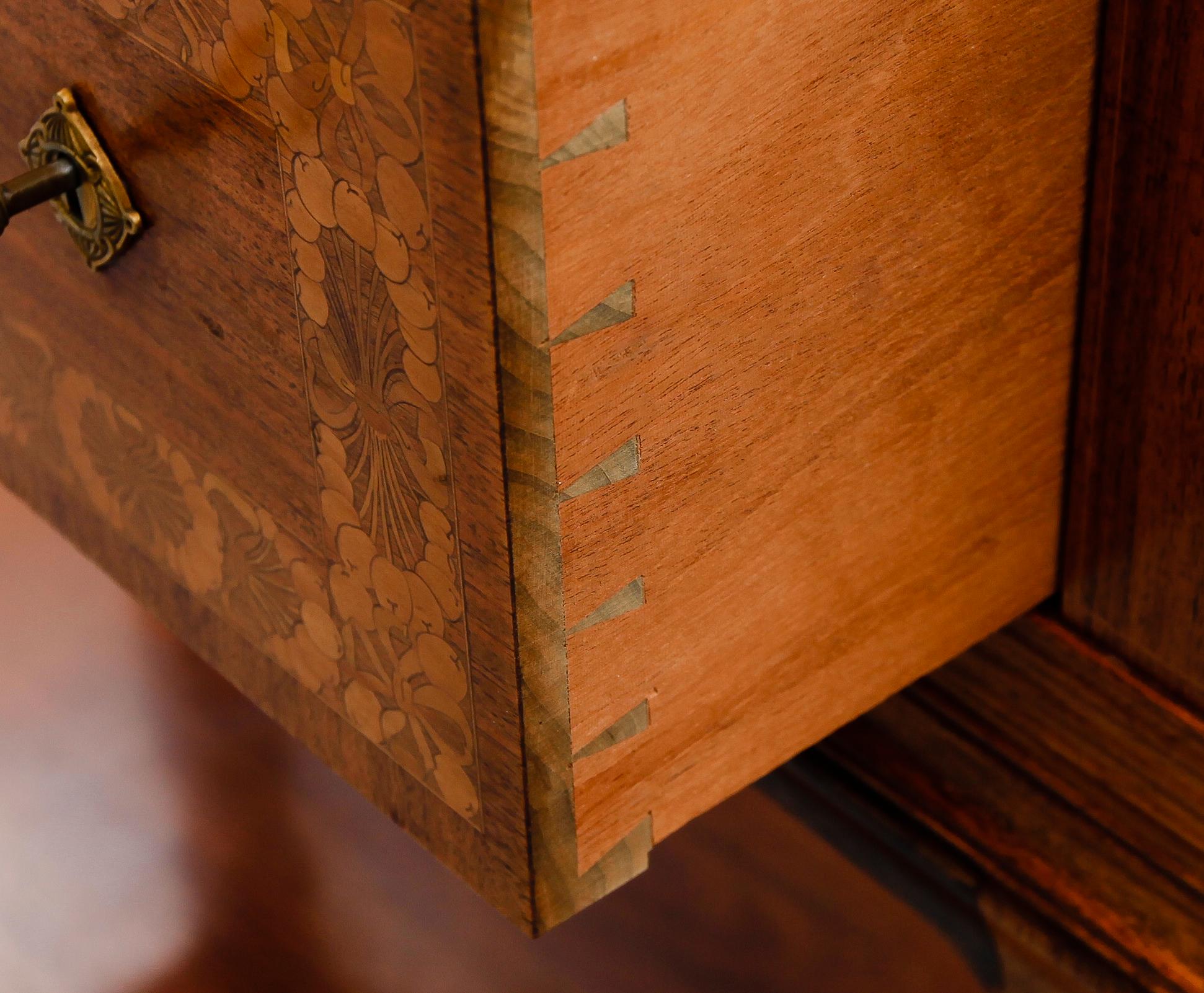 SKÅP, Aktiebolaget Mobilia, 1900-talets första hälft.