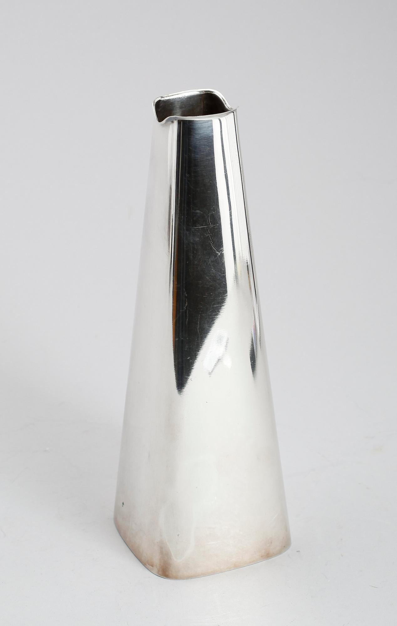 VAS, silver, Gustaf Jansson, CG Hallberg, Stockholm 1956. Vikt ca 241 gram.