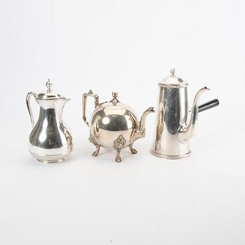 A set of three epns coffee and tea pots, 20th century.