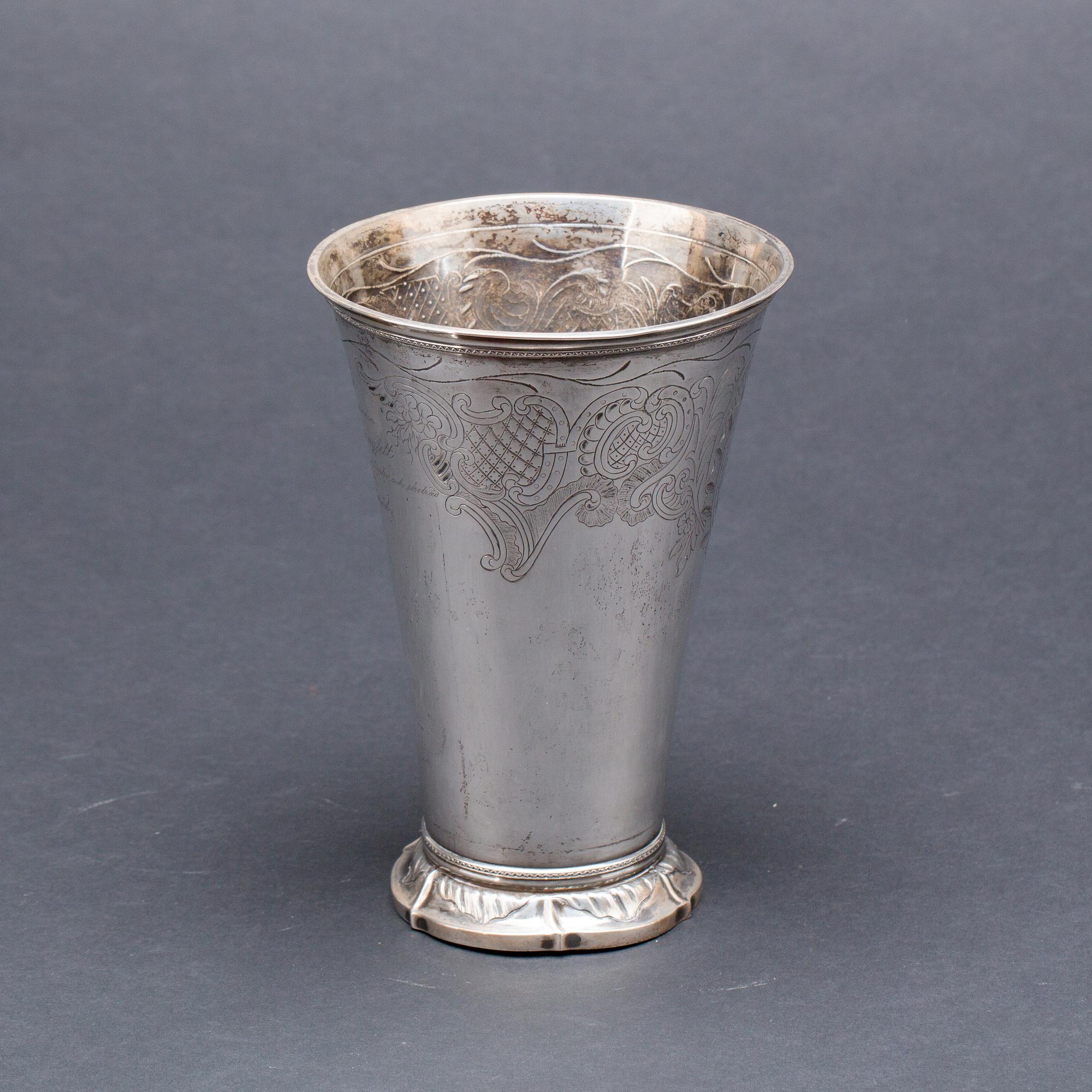 BÄGARE, silver, A. Nilsson, 1902. Vikt ca 367 gram.