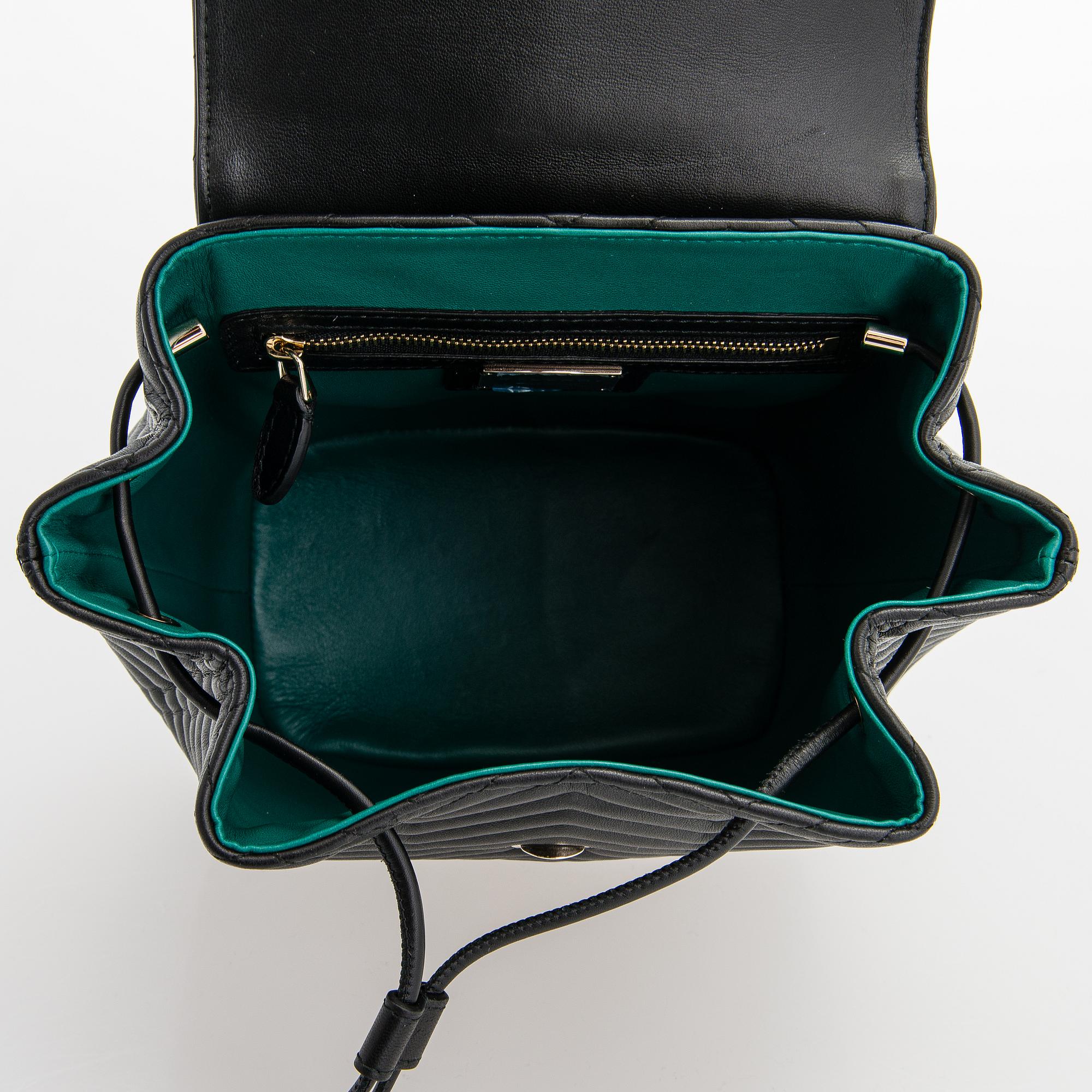 Bvlgari, "Serpenti Forever", ryggsäck.