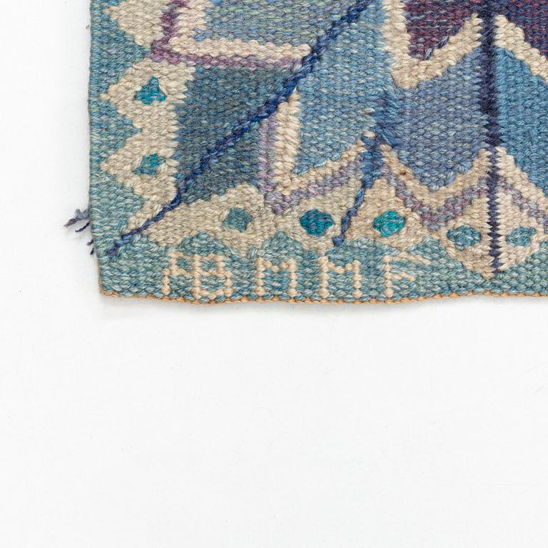 Marianne Richter, a tapestry, "Tuppamattan, blå", tapestry weave, ca 419,5 x 102 cm, signed AB MMF MR.