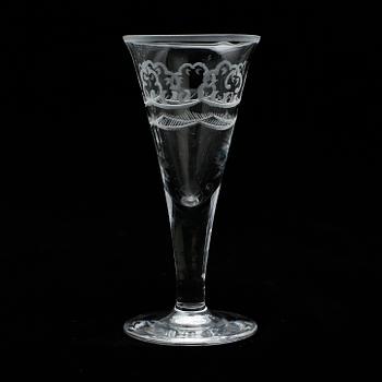 KARAFF samt SNAPSGLAS, 9 delar, "Molnet", Simon Gate, signerade, Orrefors, 1920-tal.