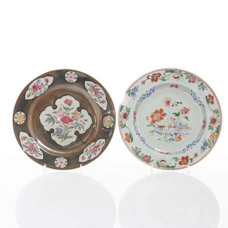 Tallrikar, fyra stycken, porslin, Qingdynastin, Yongzheng (1723-35).