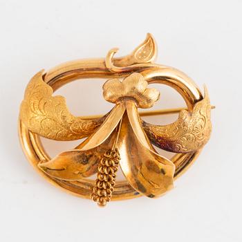 Lars Larson & Co, 18k gold brooch, Gothenburg 1858.