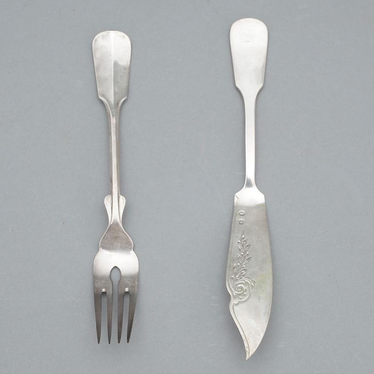 FISKBESTICK, 24 delar, silver, Österrike-Unger, tidigt 1900-tal. Vikt ca 1139 gram.