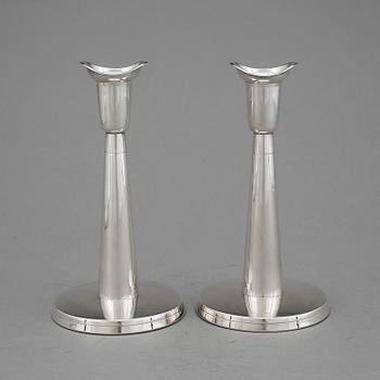 LJUSSTAKAR, ett par, silver, Ceson, Göteborg, 1956.