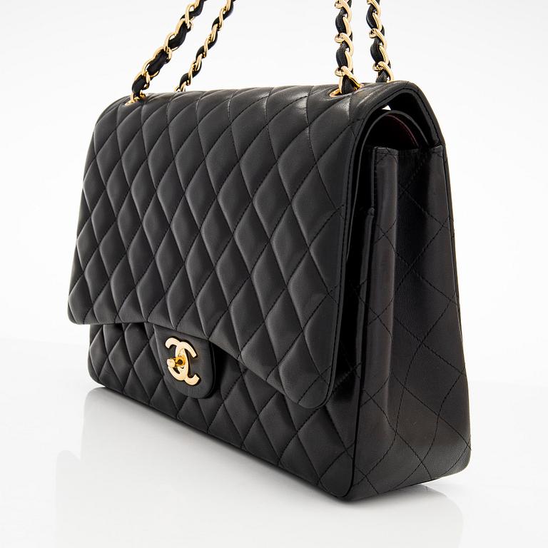 Chanel, väska, "Maxi Double Flap Bag", 2011.