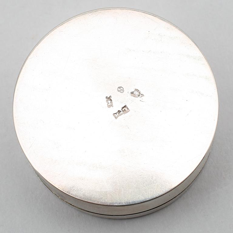 DOSOR, 4 st, silver, svenska stämplar, 1800-tal. Total vikt ca 215 gram.