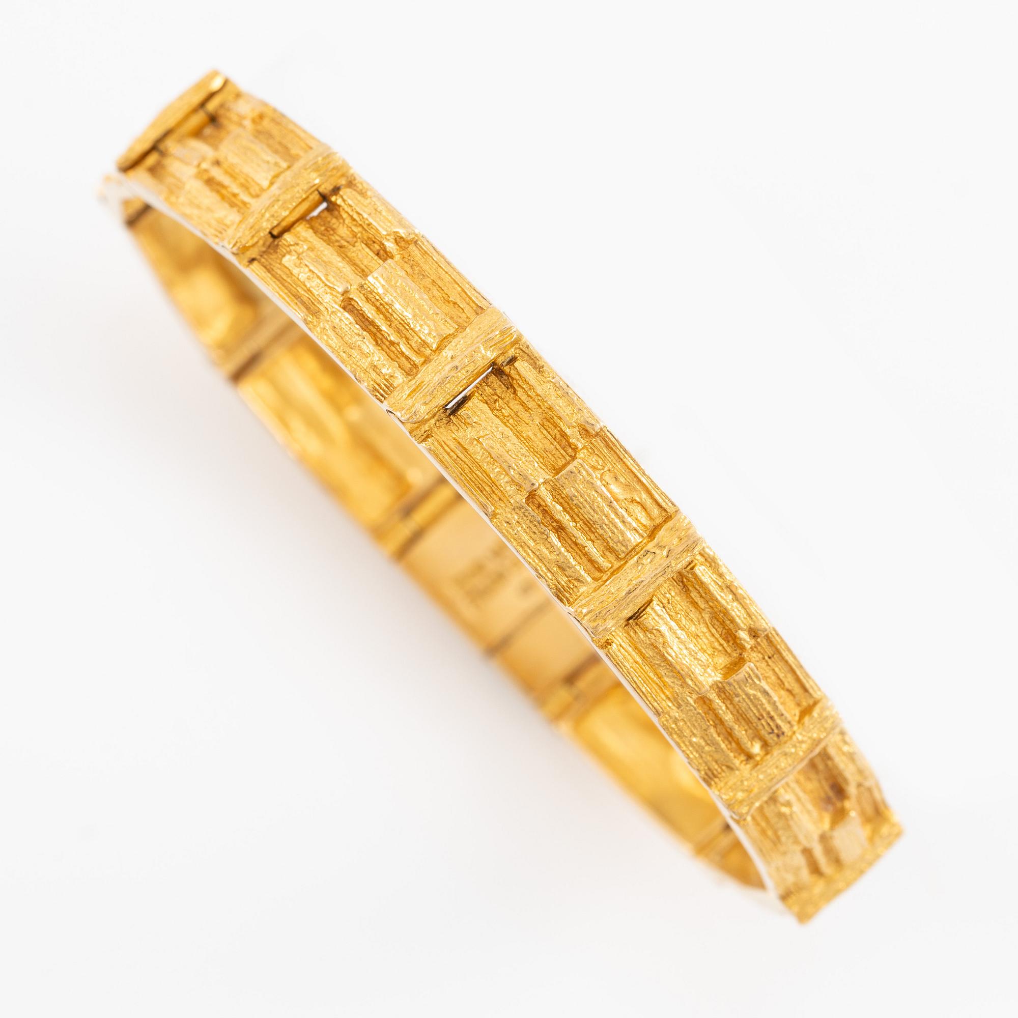 Lapponia bracelet 18K gold, design by Björn Weckström.