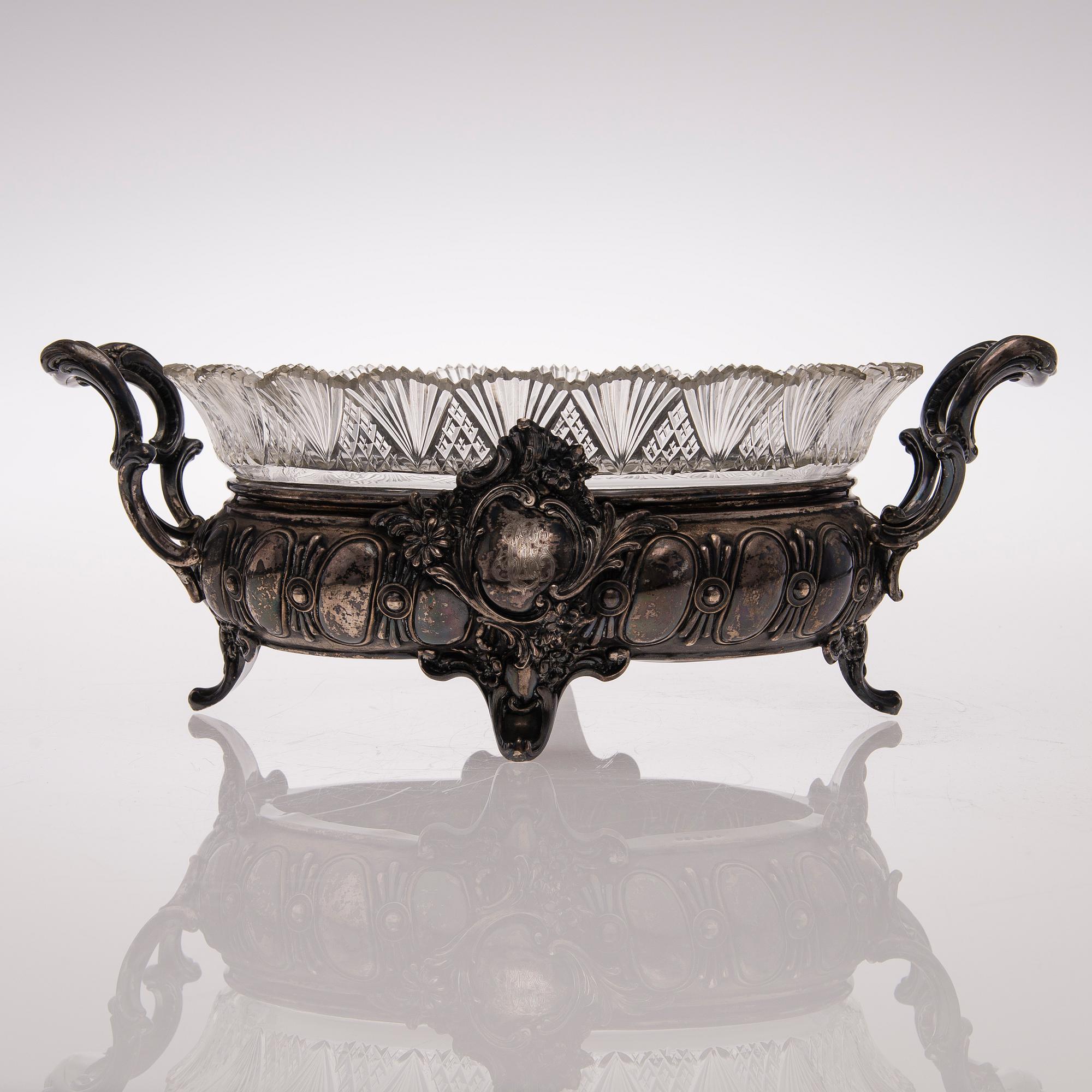 JARDINJÄR, silver och glas, Gustav Lindell, Tammerfors 1898.