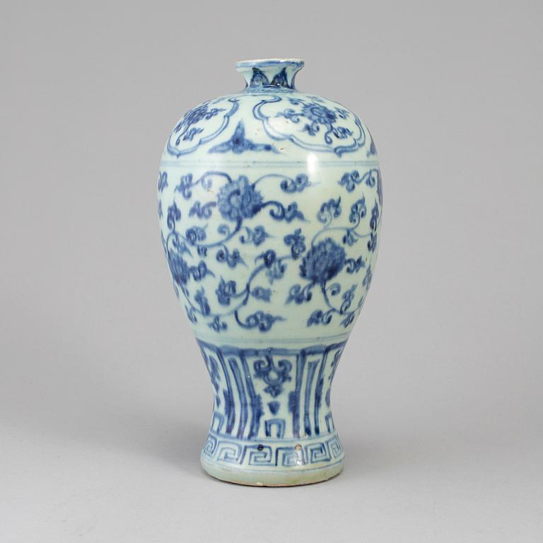 A blue and white Meiping vase, Ming dynasty (1368-1644).