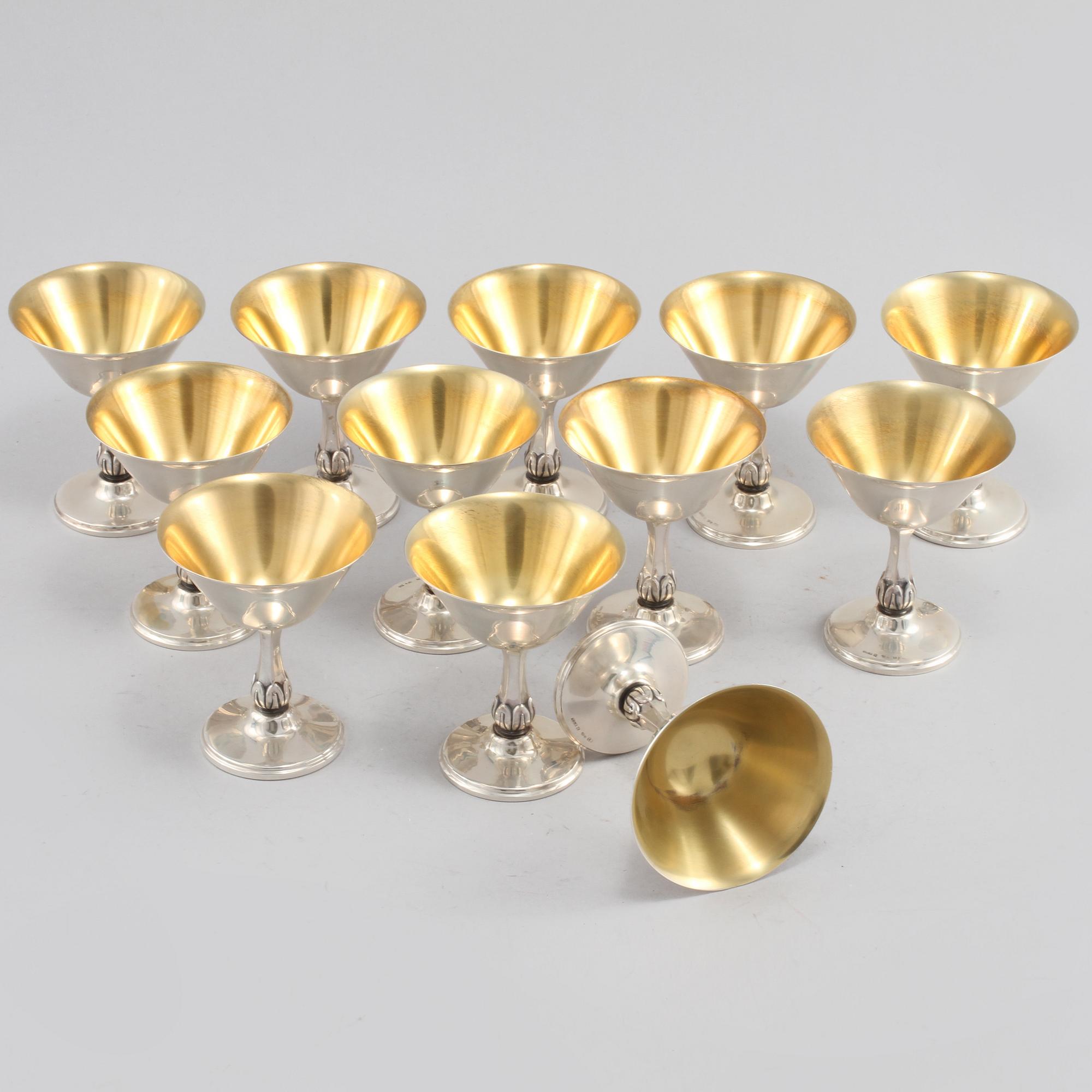 MARTINIGLAS, 12 st, silver, MGAB, Uppsala, omkring 1900-talets mitt, vikt ca 690 g.