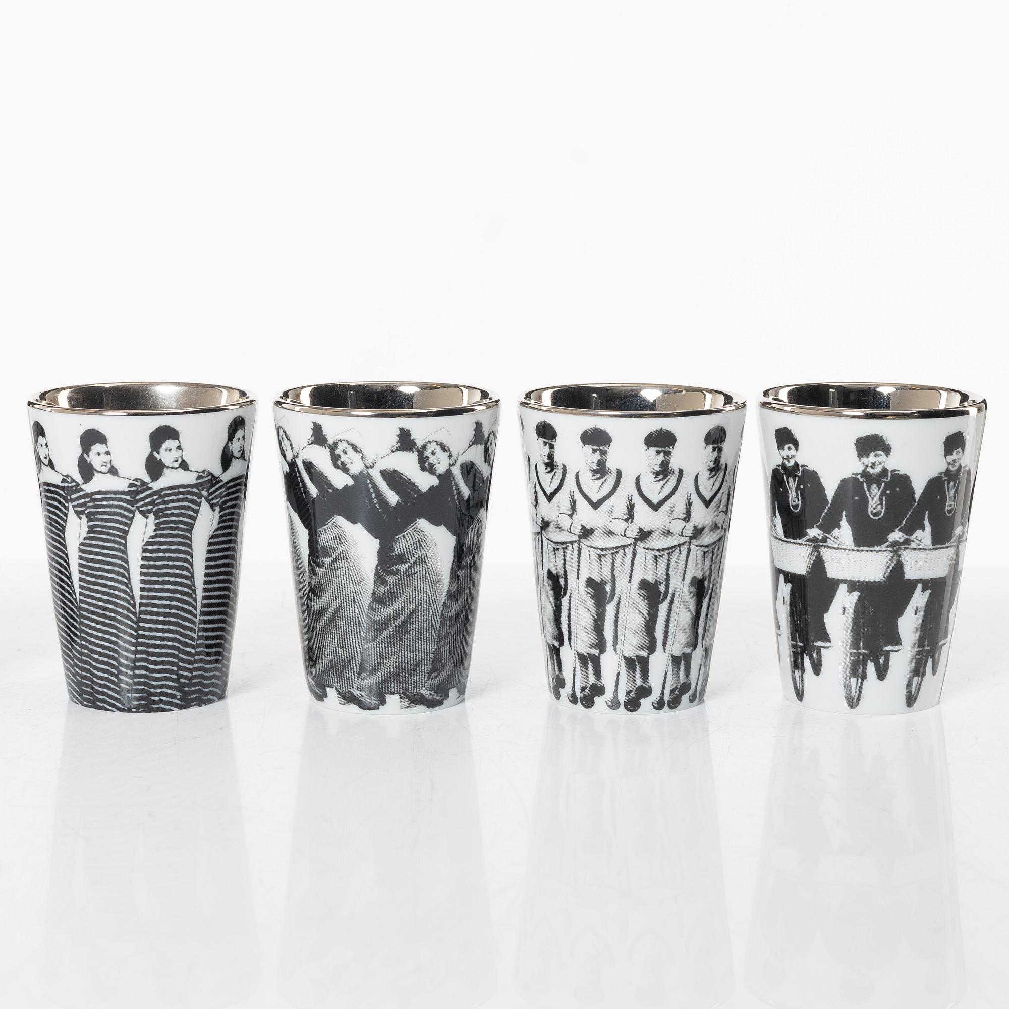 Åsa Lindström, snapsglas 8 st, porslin, Rörstrand, 2000-tal.