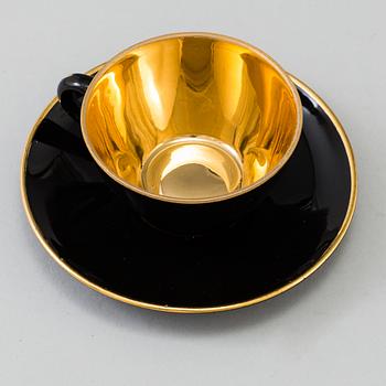 MOCCAKOPPAR / ESPRESSOKOPPAR med FAT, 6 st, Porcelain Fabriken Norden, Köpenhamn, 1900-tal.
