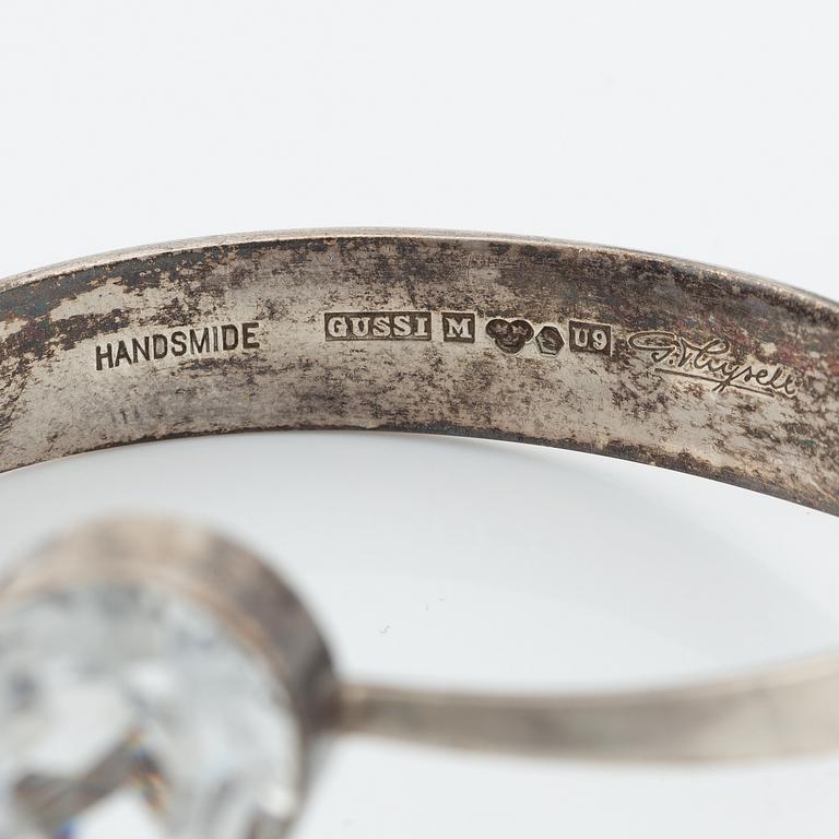 Necklace, bracelet, and a ring, silver with rock crystal, including pieces by Gert Thysell.