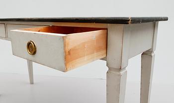 SIDEBOARD, gustaviansk stil, 1900-talets andra hälft.