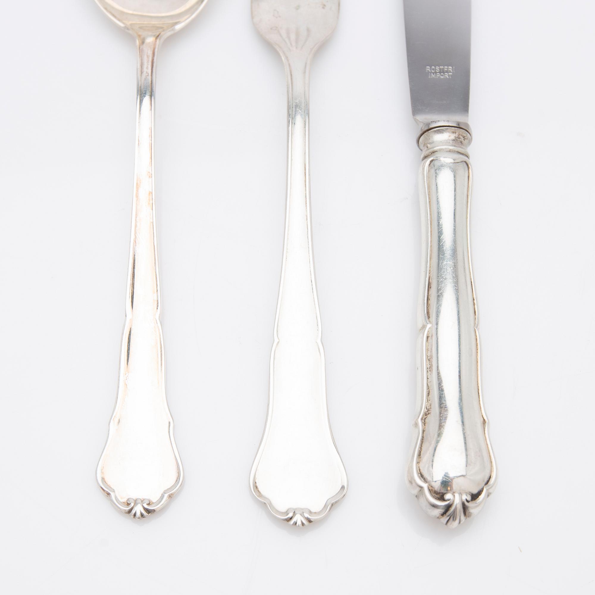Silverbestick, 36 st, Chippendale, bl.a. Johansson J M, Göteborg, 1942-1945.