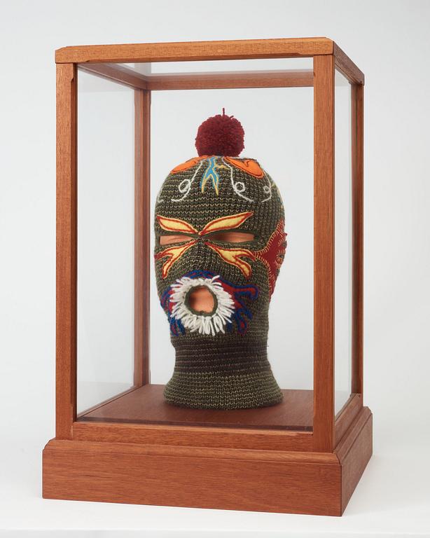 PETER JOHANSSON, skulptur/multipel, numrerad 2/10 samt daterad 2001.