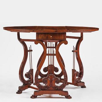 Biblioteksbord, Sverige, 1800-talets första hälft.