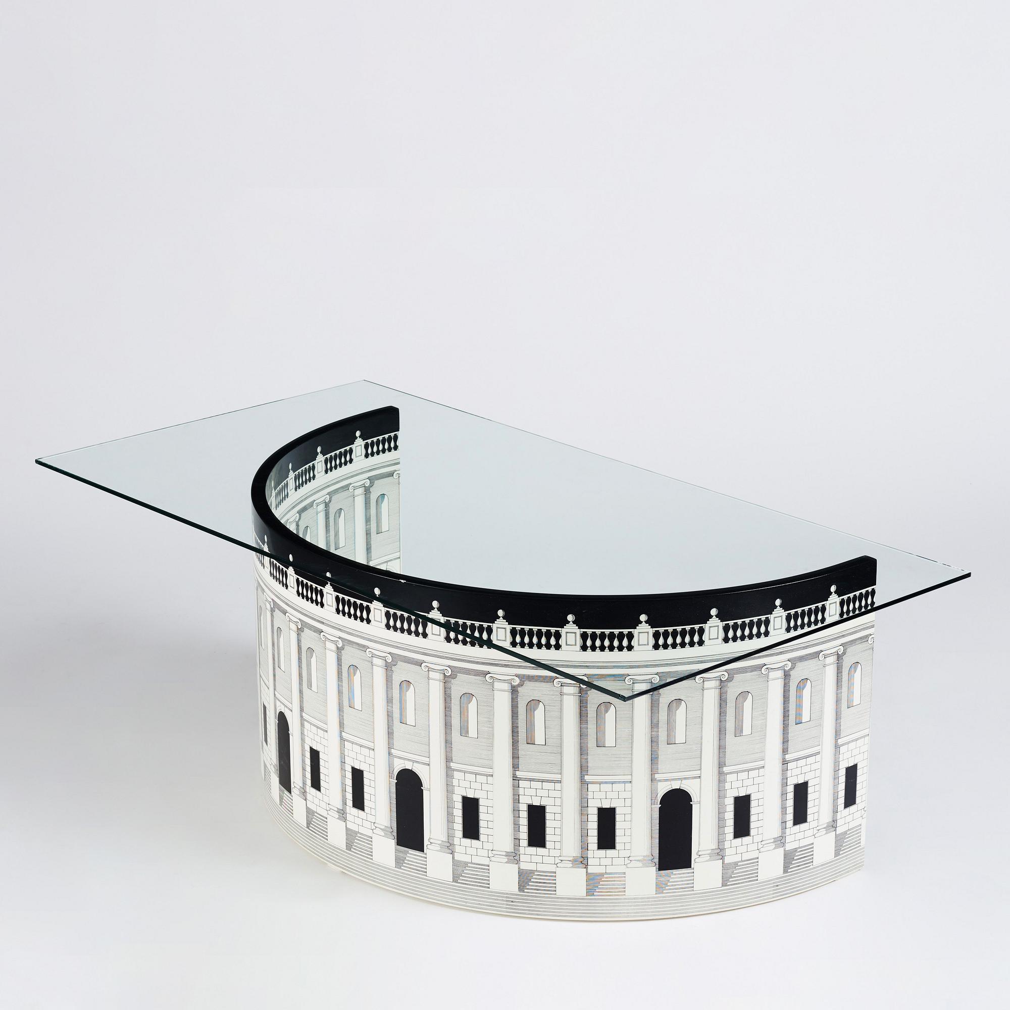 Piero Fornasetti, soffbord, "Architettura", Fornasetti, Milano, Italien 2008.