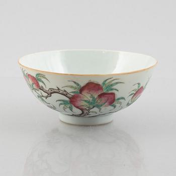 Skålar, fem stycken, porslin, Kina, 1900-tal.