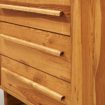 Axel Einar Hjorth, A modernist pine chest of drawers, attributed to Axel Einar Hjorth, probably 'Sport', Nordiska Kompaniet, Sweden 1930's.