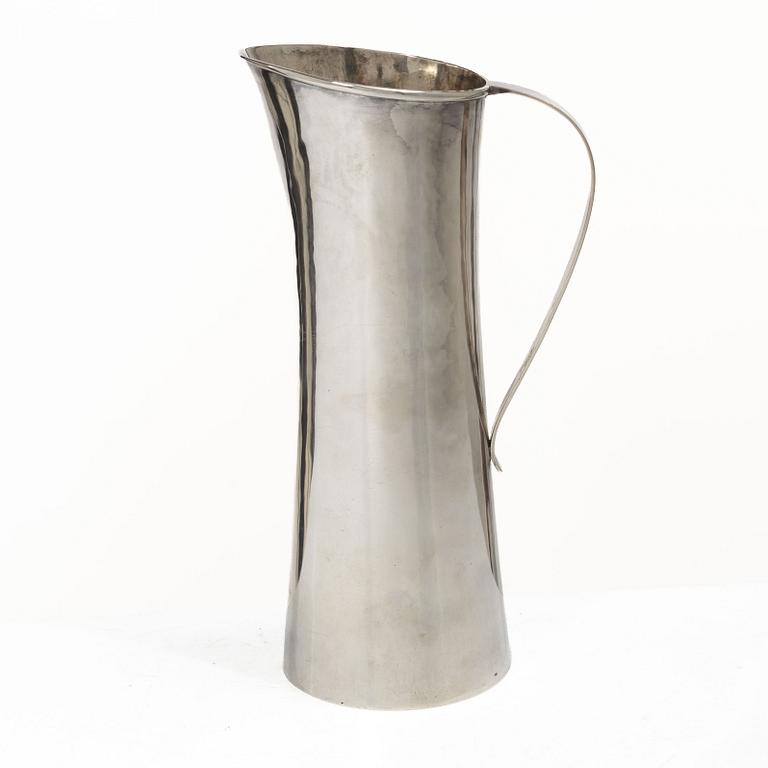 Jug, sterling silver, Stockholm, 1982.