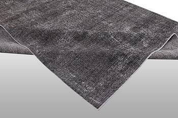 A carpet, oriental, vintage design, ca 351 x 244 cm.